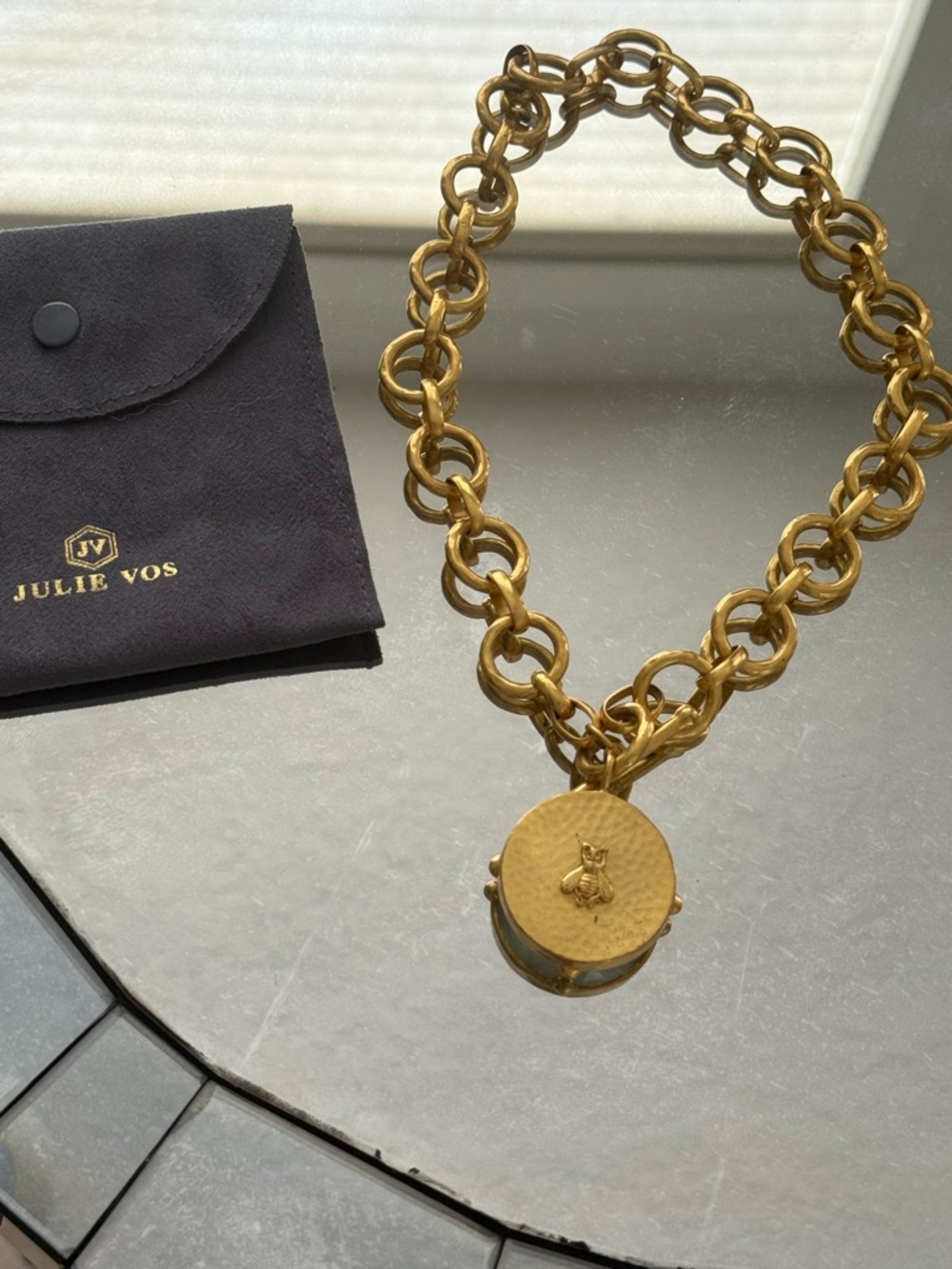 Julie Vos Gold-Tone Link Necklace with Mother-of-Pearl Disc - Picture 5 of 9